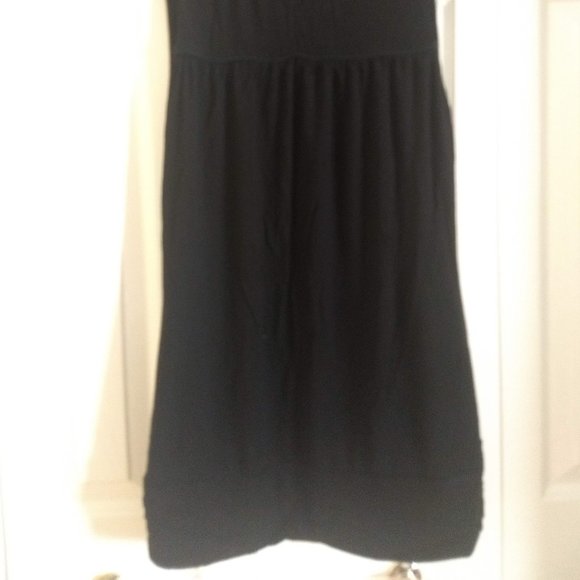 3/$25 Guess sleeveless open back halter tie tshirt tunic - Picture 5 of 11